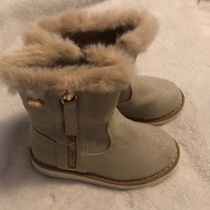 Tahari size 6 toddler girl boots